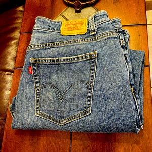Women’s Levi’s Bootcut Jeans 515 Size 18M